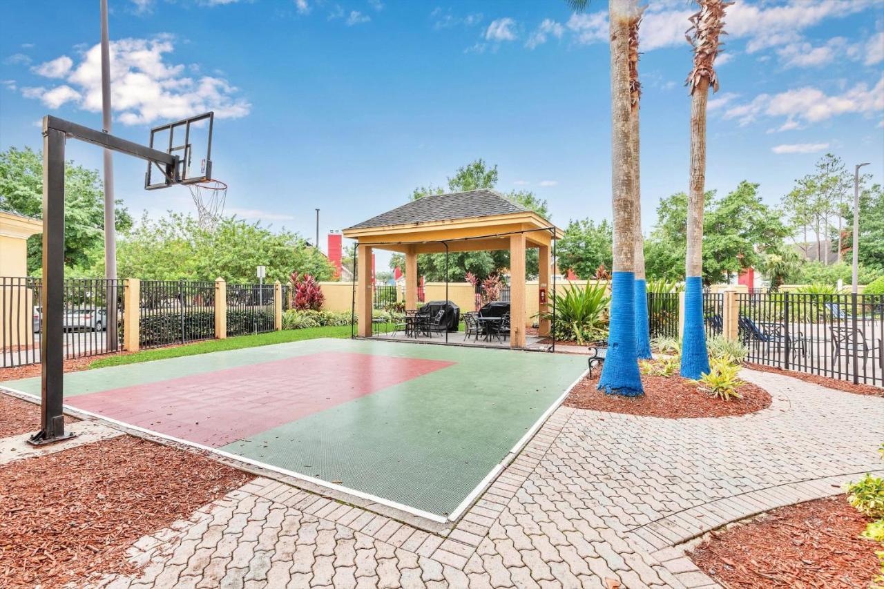 1Br 2 Queens Apt-Hotel With Pool, Hot Tub & More, Near Disney & Universal! Orlando Eksteriør bilde